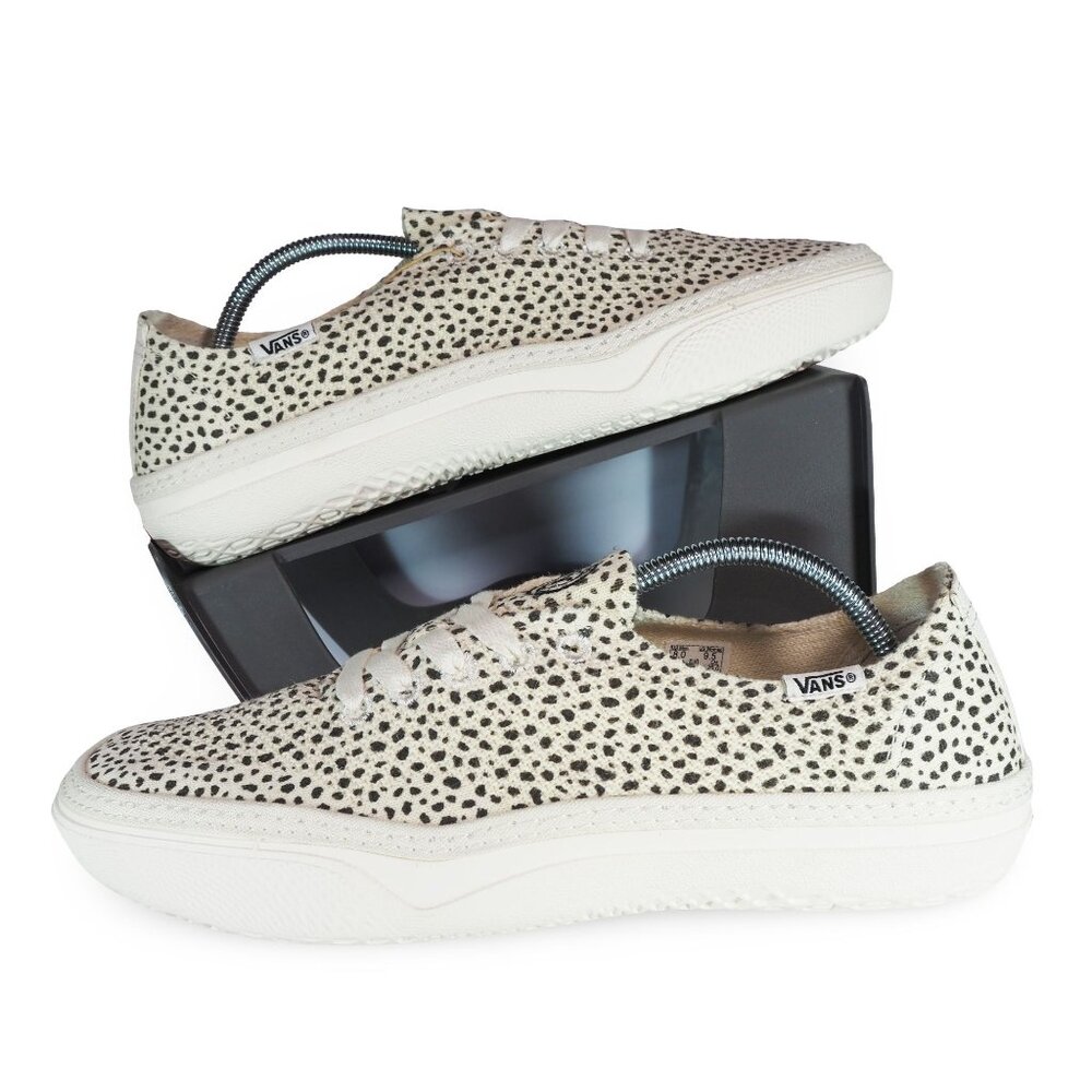 Vans Circle Vee 'Animal Marshmallow Black' Men's‎ 8 Women's 9.5 VN0A4BWLKIG